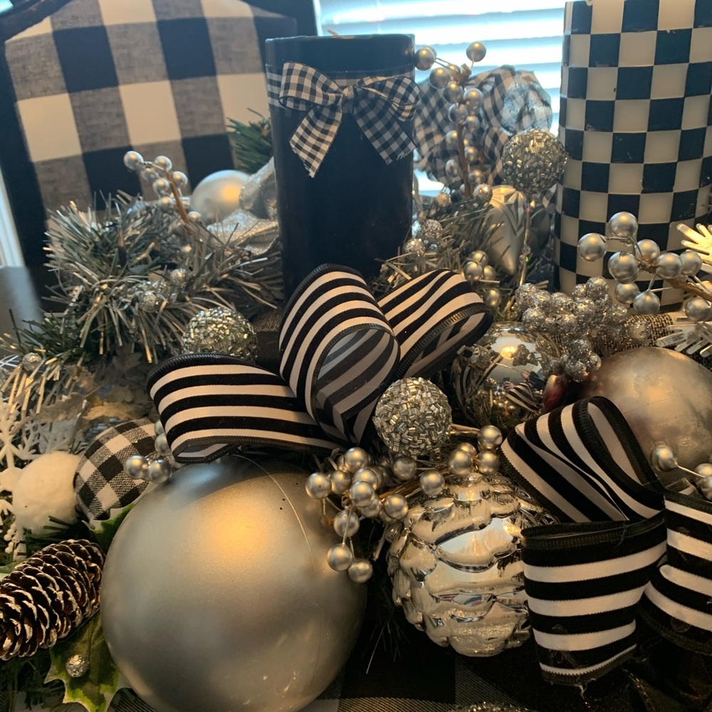 Mackenzie child inspired candleholder-centerpiece - Picture 4 of 9